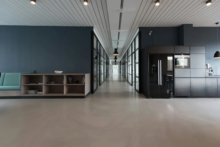 250-500 m²